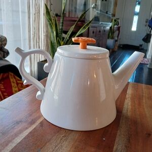 Tazo Starbucks white 28 Oz teapot w/ Rococo Handle and Orange knob